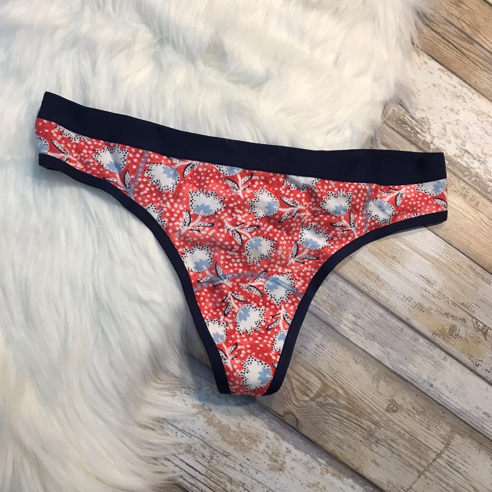 Aerie Real Soft Stretch Women’s Thong Panties